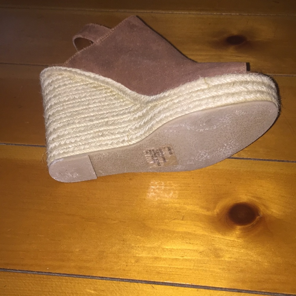 Wedges - Picture 3 of 3